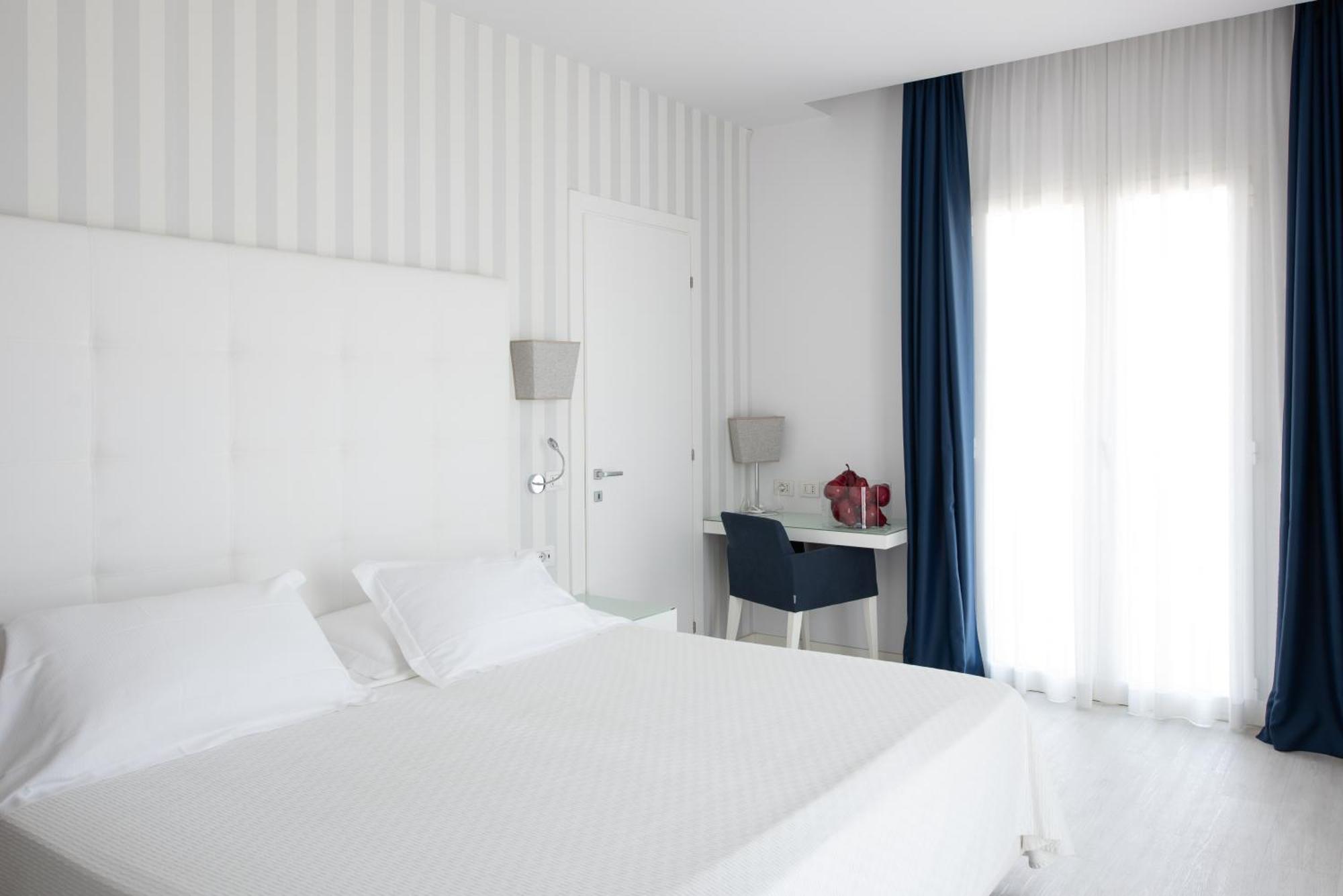 Hotel Fedora Riccione Buitenkant foto