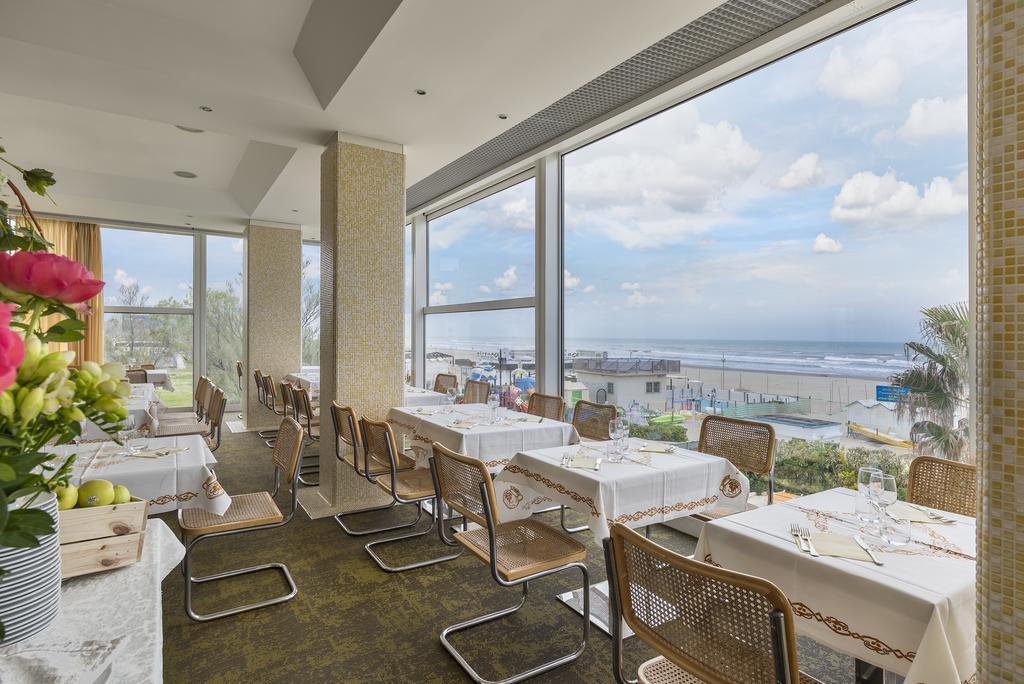 Hotel Fedora Riccione Buitenkant foto